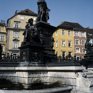 Graz Hauptplatz Erzherzog-Johann-Brunnen