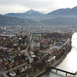Innsbruck gegen Süden mit Serles und Nockspitze