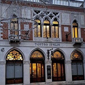 Teatro Italia