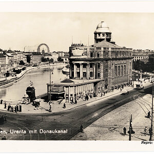 Wien, Urania mit Donaukanal