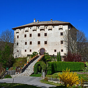 Prissian, Schloss Katzenzungen