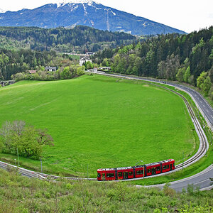 Innsbruck Sonnenburg, Triebwagen 352