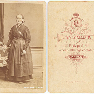 CdV Damenporträt Atelier Bresslmair Meran