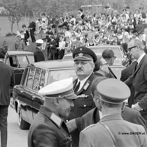 Queen Elizabeth II. im SOS-Kinderdorf Seekirchen am Wallersee Mai 1969