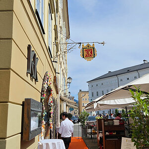 Salzburg Wirtshausausleger K+K Waagplatz