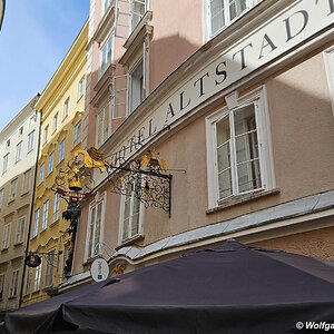 Salzburg Wirtshausausleger Höllbräu