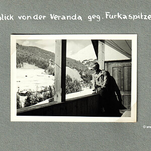 Blick von der Veranda gegen Furkaspitze (Schi-Urlaub 1936 in Serfaus, Tirol)