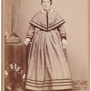 CdV Porträt einer Dame, August Red Linz, ab 1857