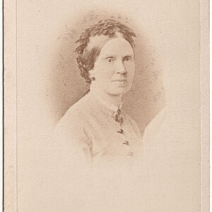 CdV Porträt Dame 1860er Jahre