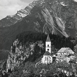 Pfarrkirche hl. Georg in Pürgg mit dem Grimming