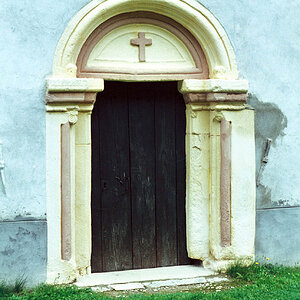 Stift Griffen, alte Pfarrkirche, Romanisches Portal