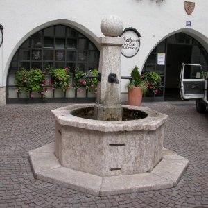 Brunnen in Rattenberg (Tirol)