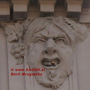 Hausfassade Innsbruck: Zahnschmerzen