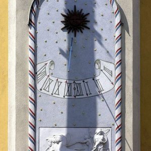 Sonnenuhr Hormayrgasse