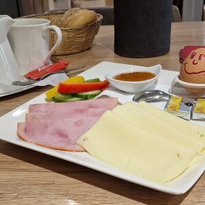 Frühstück in Traismauer