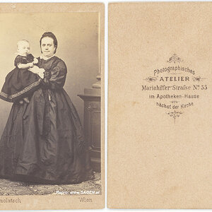 CdV Mutter mit Kind, Atelier J. Homolatsch, Wien