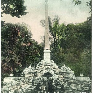 Wien Schönbrunn Obelisk
