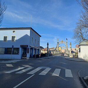 Grenze Salzachbrücke Laufen - Oberndorf
