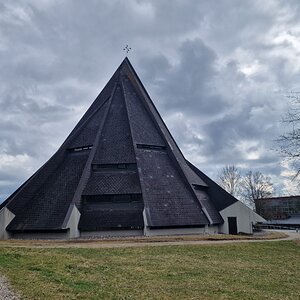 Autobahnkirche Maria am Wege