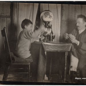 Kartenspiel Vater und Sohn