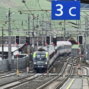 Bahnhof St. Johann Tirol