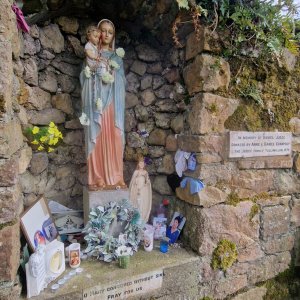 Medium 'Killargue Holy Well, County Leitrim Ireland' in der Kategorie 'Quellen'