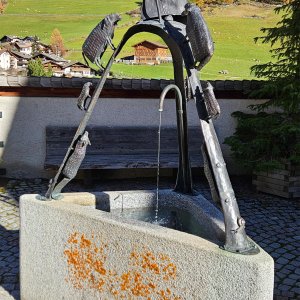 Martin Rainer Brunnen des "Guten Hirten", Unser Frau, Schnalstal