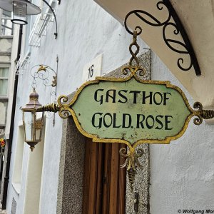Klausen, Ausleger Gasthof Goldene Rose
