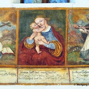 Fresko Franz Xaver, Maria Hilf und Johannes Nepomuk am Sandgruberhof (Dorf) Tirol