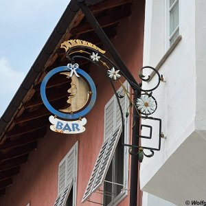 Wirtshausausleger Mondschein in Kaltern