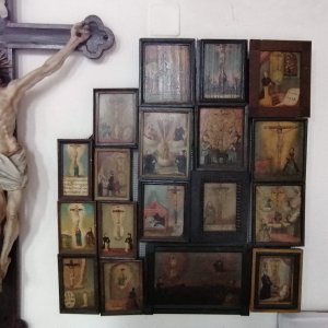 Votivbilder in der Wallfahrtskirche St.Peter und Paul in Tann