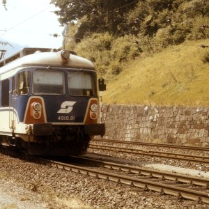 Semmeringbahn 4010 bei Breitenstein