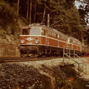Semmeringbahn ÖBB 1042 Doppeltraktion