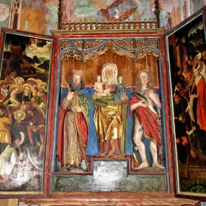 St. Georg ob Tösens, Flügelaltar