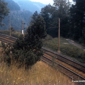 Semmeringbahn zwischen Breitenstein und Klamm im Jahr 1969