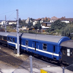 Verbindungsbahn bei Hetzendorf mit Zug nach Budapest im Jahr 1971