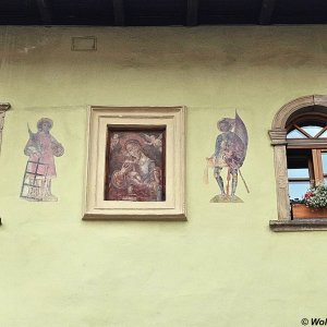 Mariahilfbild Fassade Kaltern an der Weinstraße