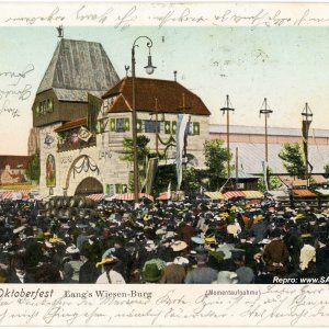 Oktoberfest um 1905