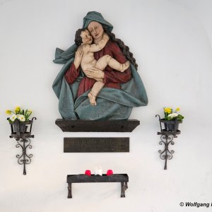 Mariahilf-Bild Relief Kolbenturm, Schlossergasse Innsbruck-Altstadt