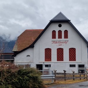 Lüftungslöcher am Mötschlmeierhof