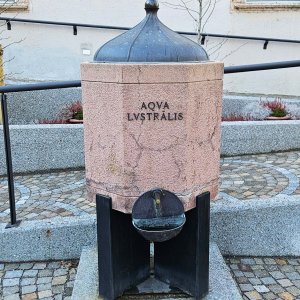Aqua Lustralis