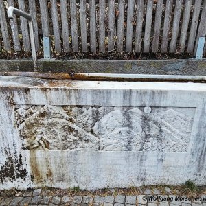 Wallfahrtskirche Mariä Geburt Tschengls - Brunnen