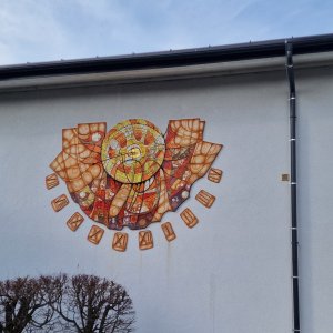 Sonnenuhr Neue Mittelschule Eberstalzell