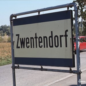 Zwentendorf an der Donau - Ortstafel