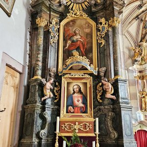 Seitenaltar heilige Luzia St. Georg Prad-Agums