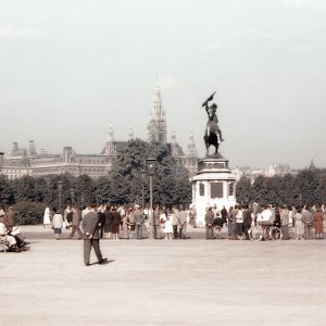 Wien Heldenplatz September 1956