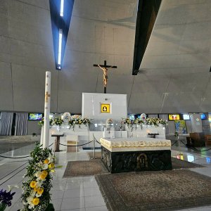 Syrakus, Santuario della Madonna delle Lacrime - Hauptaltar
