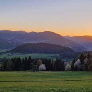 Sonnenuntergang bei Mariahof