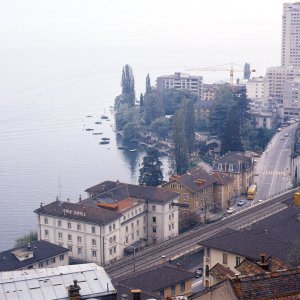 Montreux Blickrichtung Casino und Genfersee um 1970