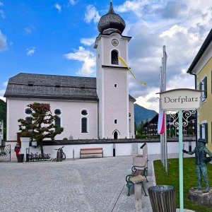 Strobl, Pfarrkirche